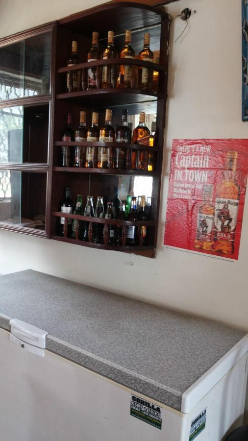 Global Village Hotel Pakwach Ngoại thất bức ảnh