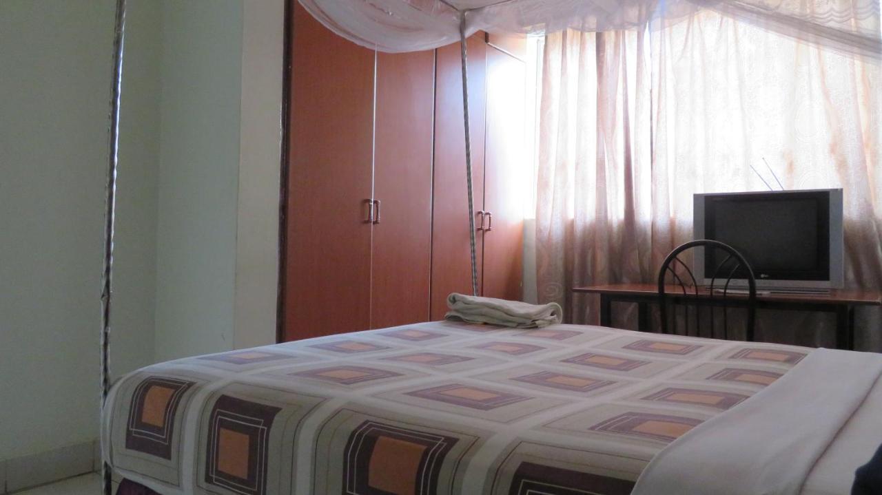 Global Village Hotel Pakwach Ngoại thất bức ảnh
